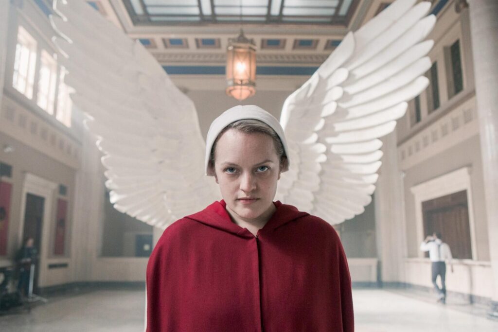 June Osborne (Elisabeth Moss), protagonista della serie