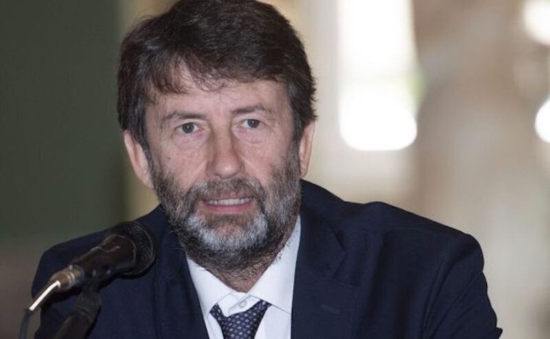 Il cognome materno non basta: l’uguaglianza è un’altra cosa