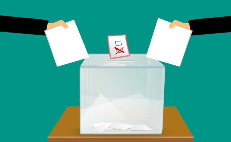NIENTE DI NUOVO SUL FRONTE ELETTORALE 